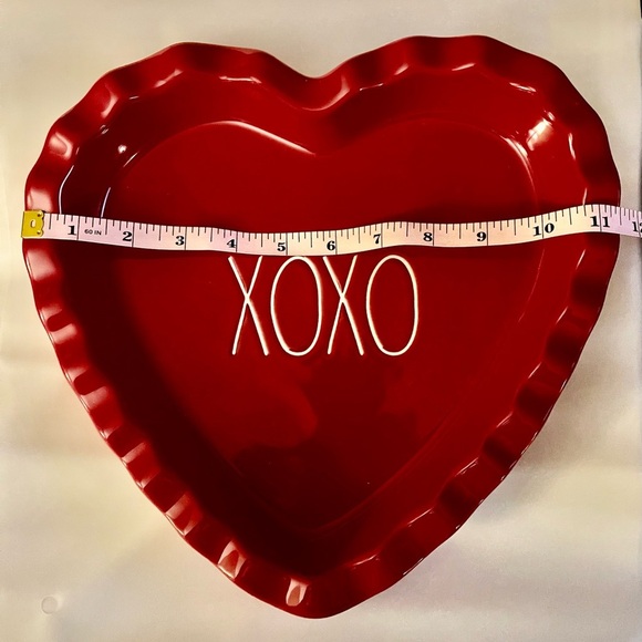Rae Dunn heart shaped dish - Picture 2 of 5